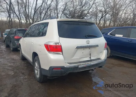 2011 Toyota Highlander Se V6 из США, поврежденный, VIN 5TDBK3EH1BS052174